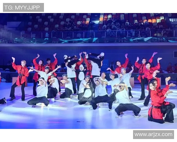 重庆街舞队如何引领节奏革新掀起舞蹈新风潮的探索与实践 重庆街舞队如何引领节奏革新掀起舞蹈新风潮的探索与实践