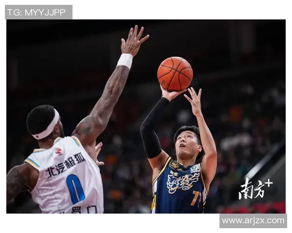 CBA精彩对决北京队迎战广东队争夺胜利荣耀 CBA精彩对决北京队迎战广东队争夺胜利荣耀